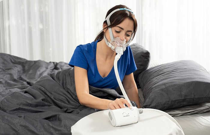 ResMed AirMini Travel CPAP Machine lifestyle shot